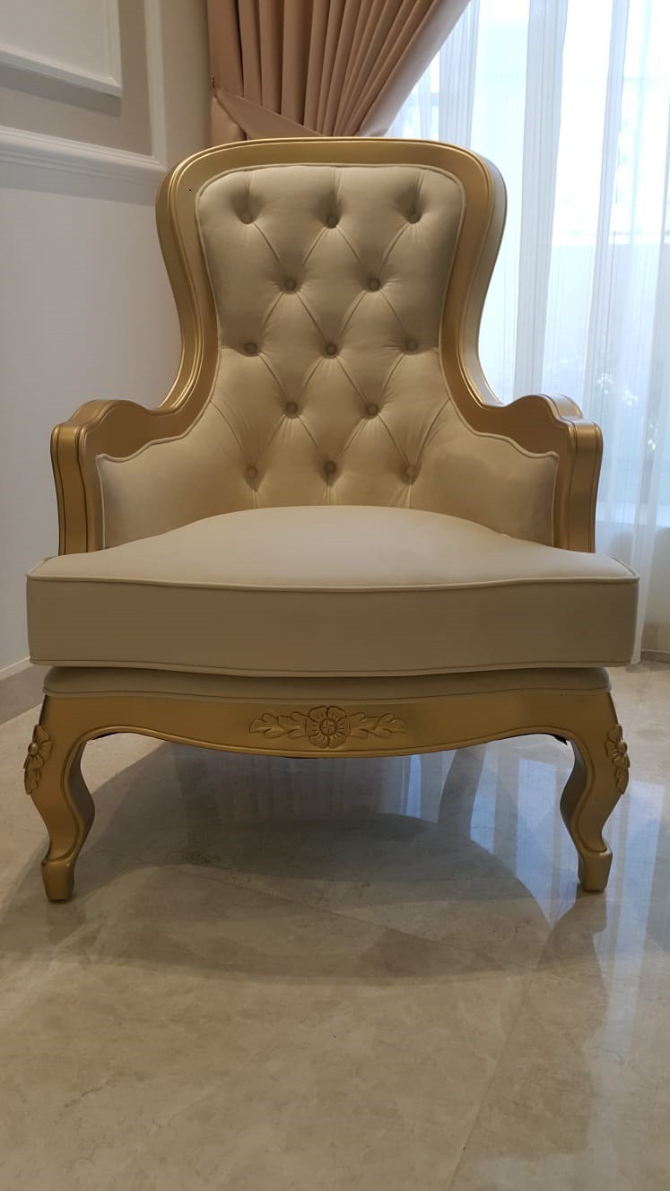 Custom Furniture Gallery Furniture Store in Bahrain